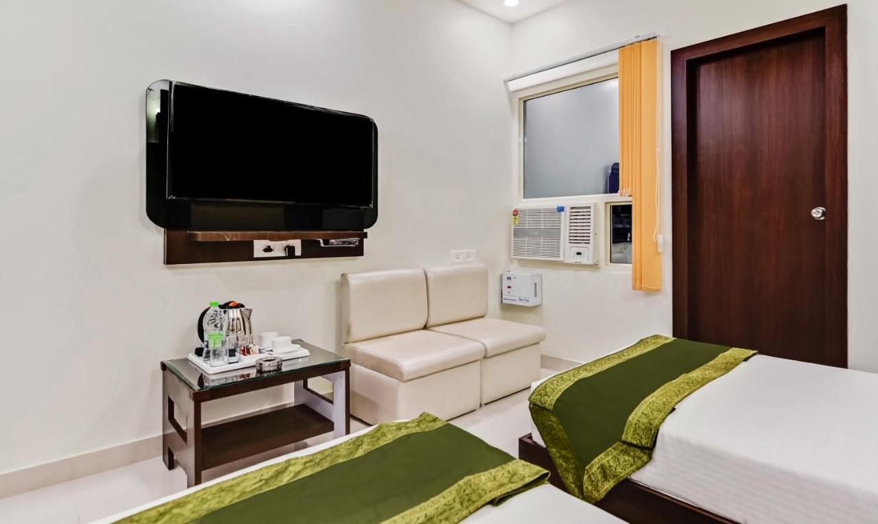 Hotel Treebo Resto- Near Lucknow Railway Station Exteriér fotografie